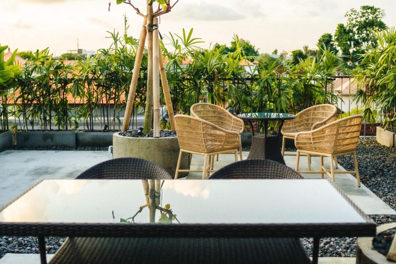 Tanaga Coliving Hotel Seminyak  Exterior photo