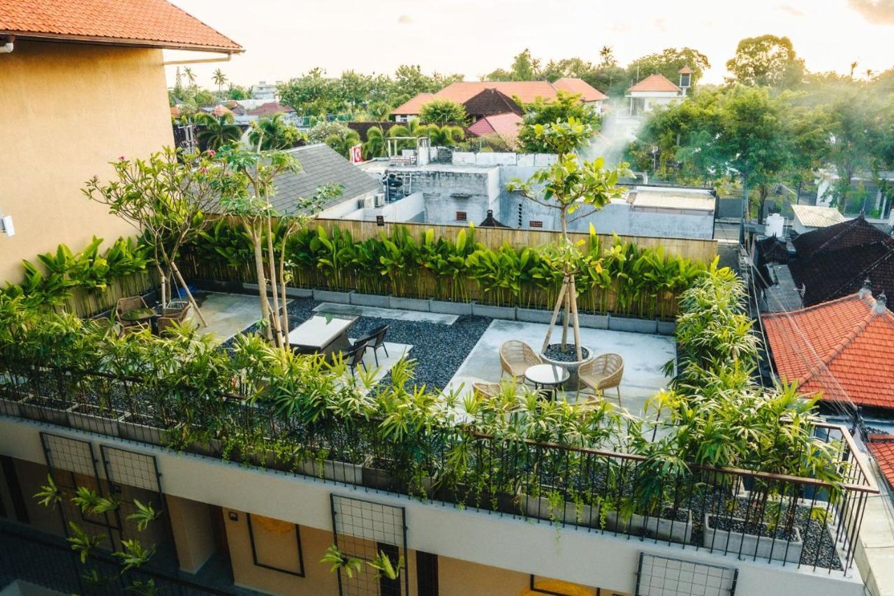 Tanaga Coliving Hotel Seminyak  Exterior photo