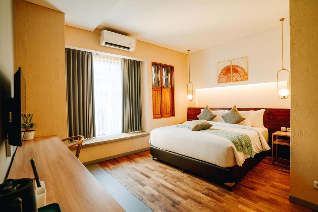 Tanaga Coliving Hotel Seminyak  Exterior photo