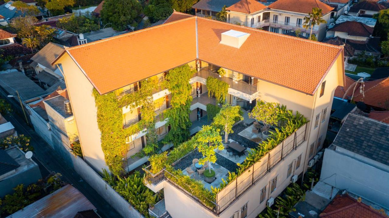 Tanaga Coliving Hotel Seminyak  Exterior photo